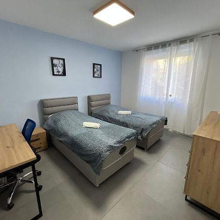Porto Luxury Tivat Lägenhet Exteriör bild